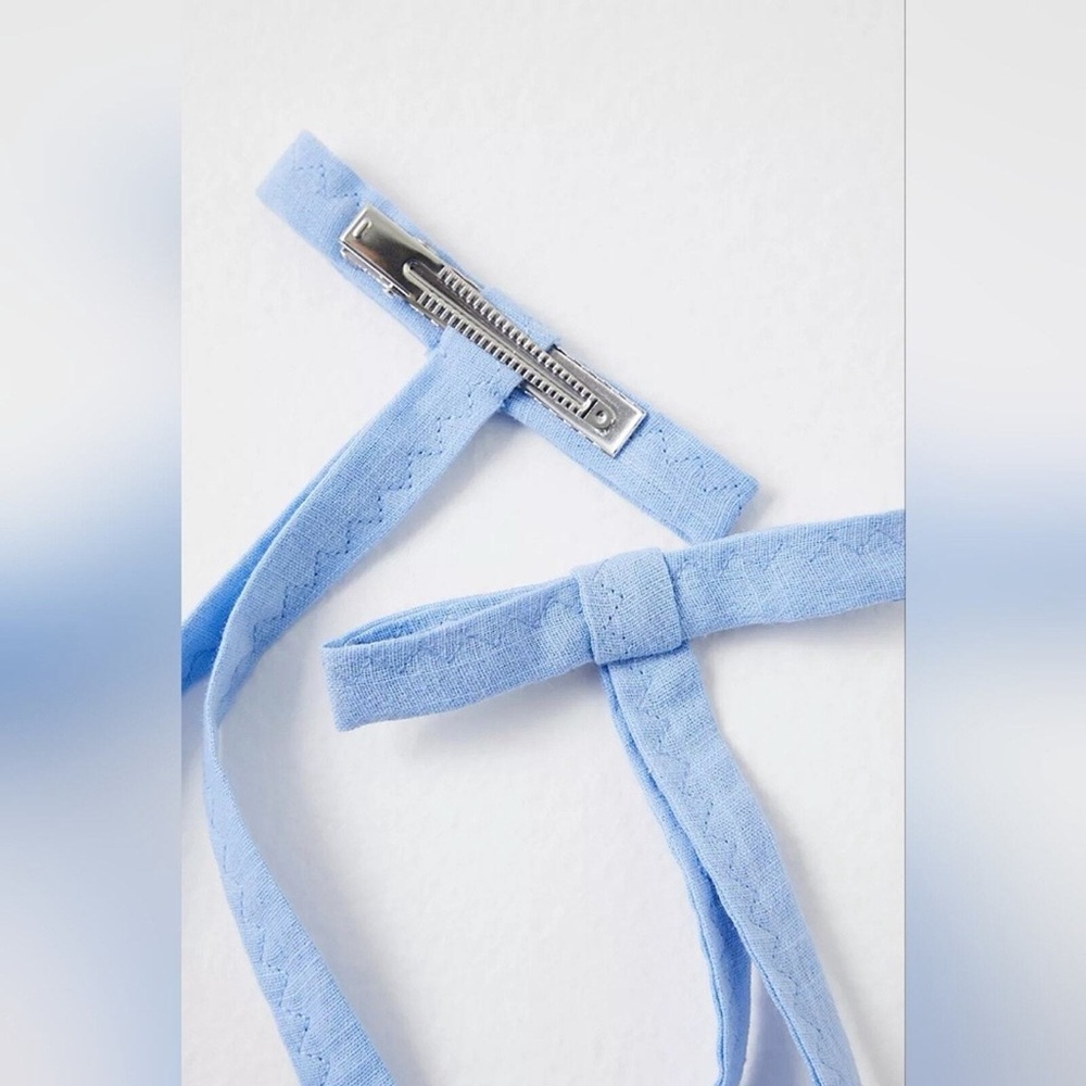 Free People Baby Blue Lovely Bow Set of 2 Hair Clip - Picture 3 of 4